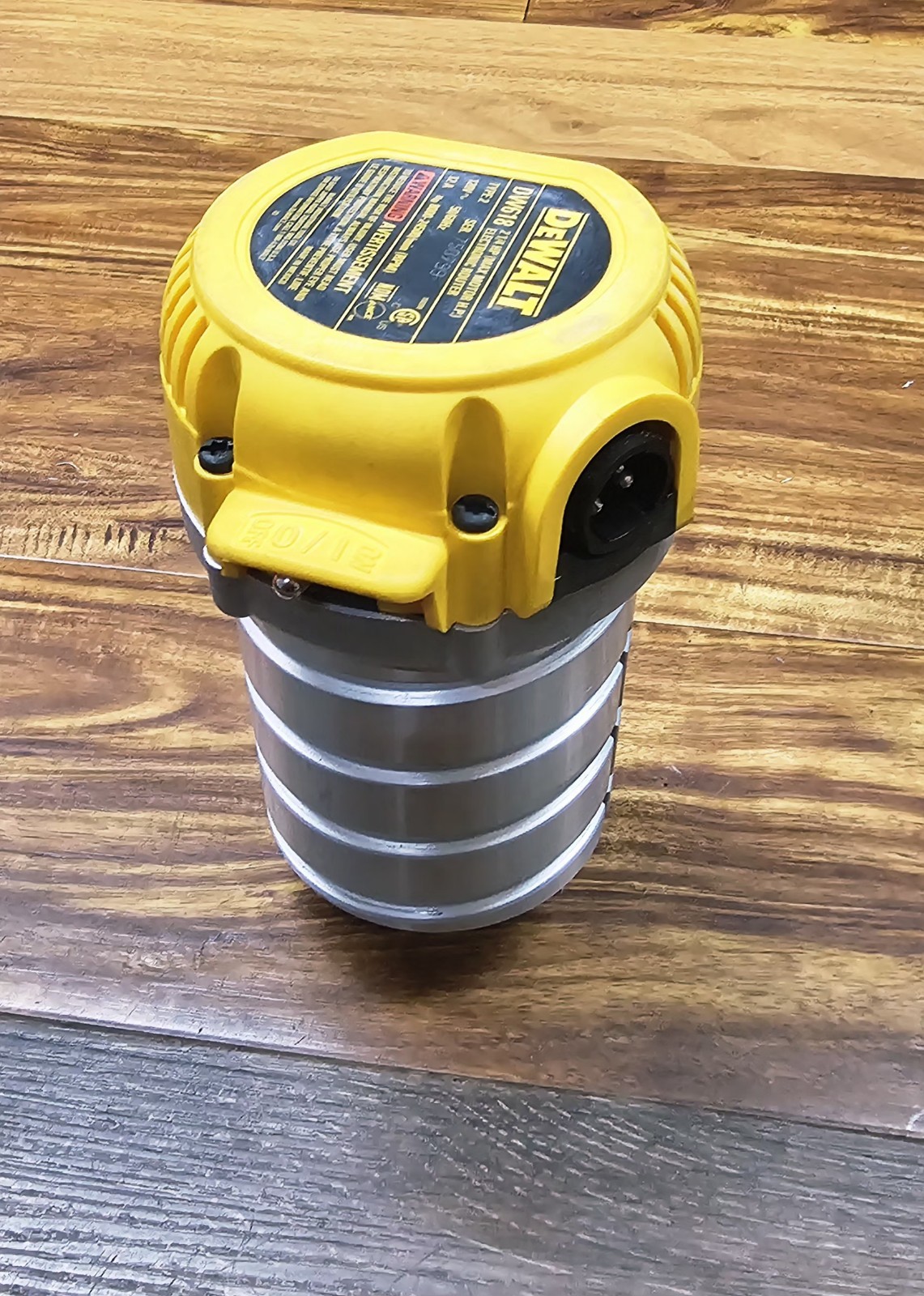 Dewalt DW618 1/2″ 2.25 HP Variable Speed Fixed Corded Router (POWER HEAD ONLY)