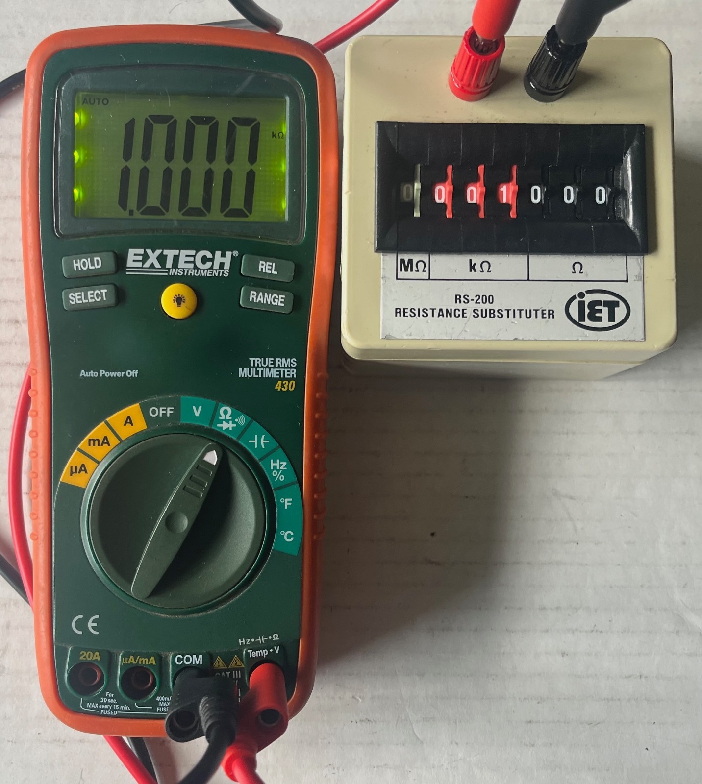 Extech 430 True RMS Digital Multimeter w/TL809 Test Lead Set in 2 Soft Cases