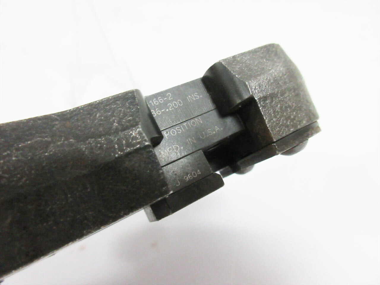 AMP 58166-2 SDL FERR 4P & 69710-1 HAND CRIMP TOOL