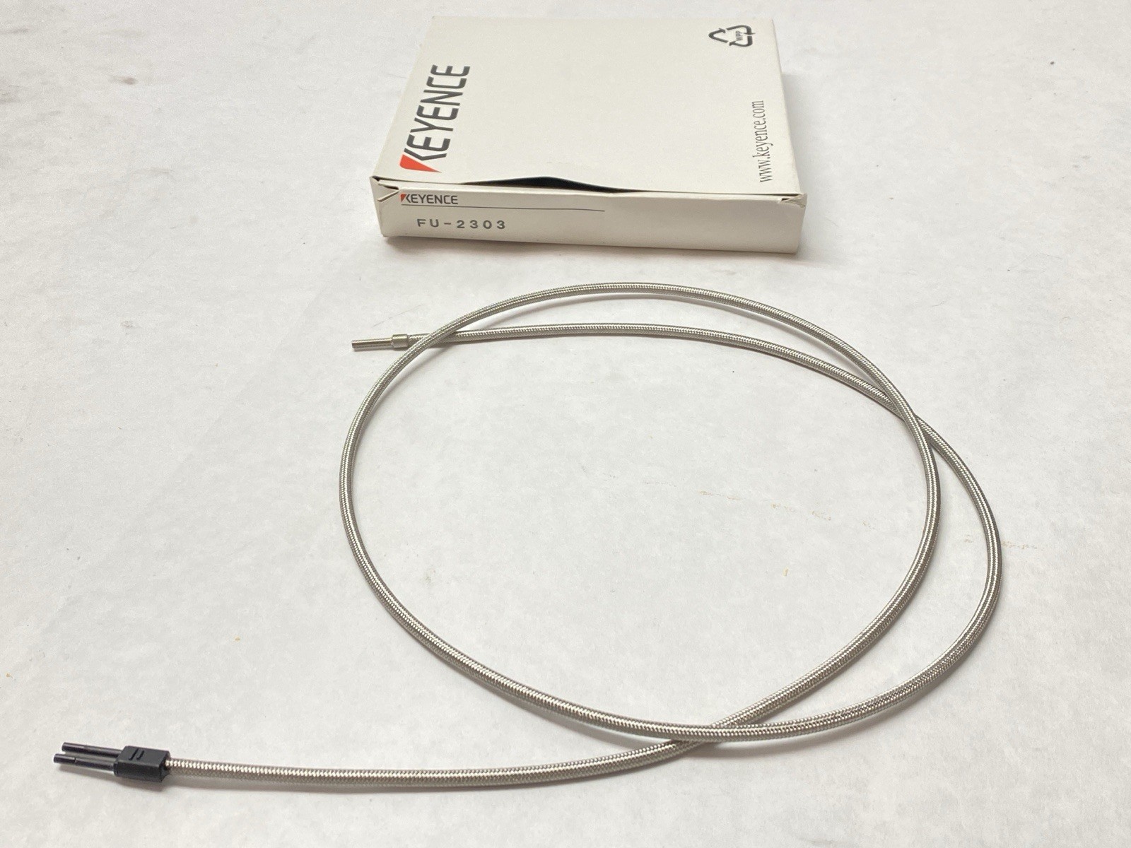 Keyence FU-2303 Fiber Optic Sensor Diffuse Reflective