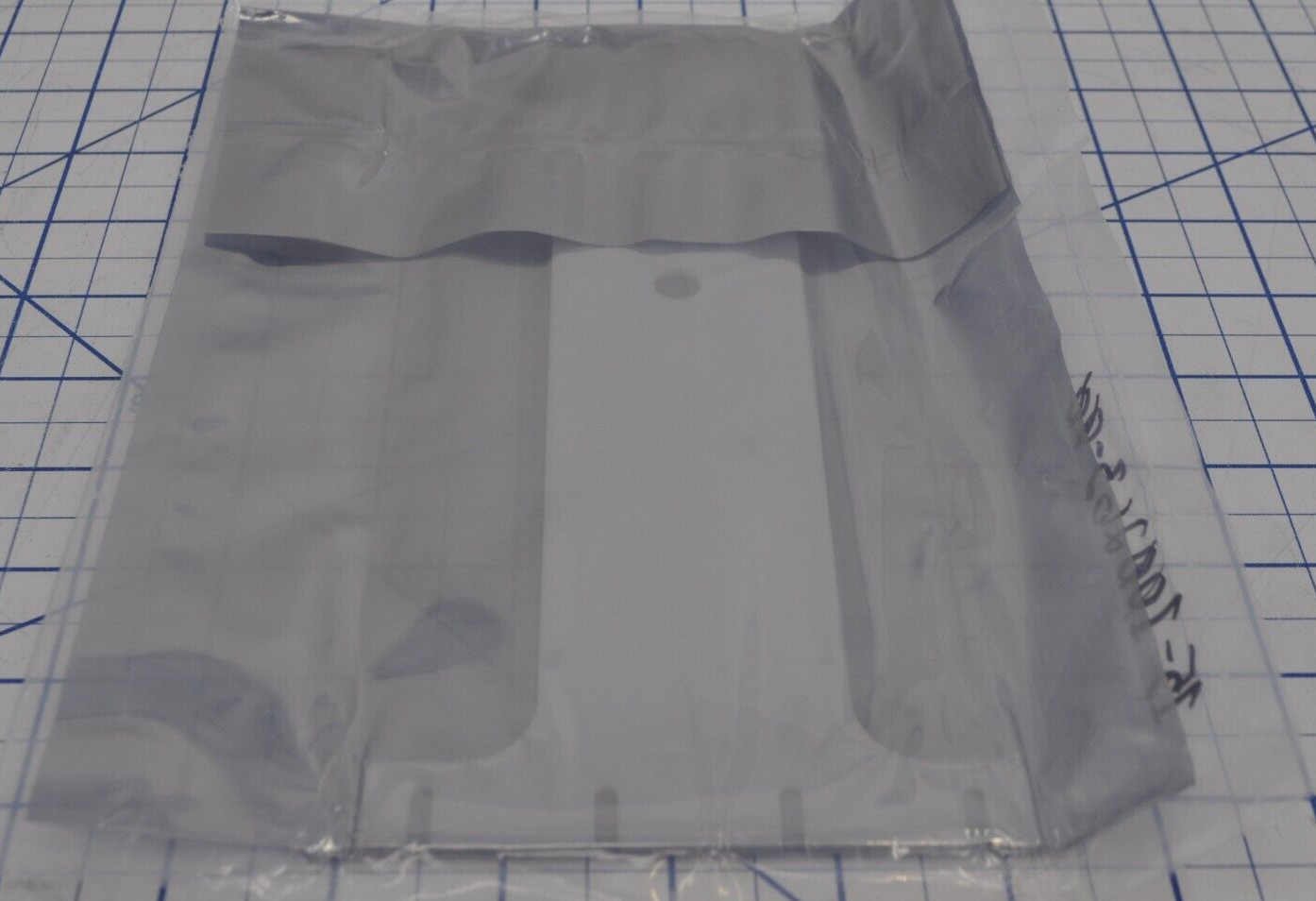 15-100263-00 / WAFER ROBOT 200MM HIGH PURITY PADDLE END EFFECTOR / NOVELLUS