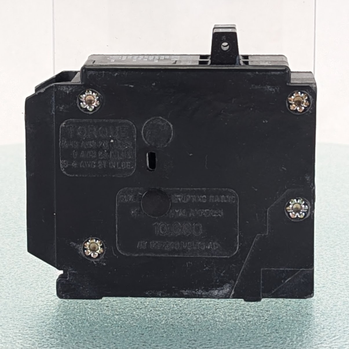 NEW Eaton/Cutler-Hammer BR2020 20 Amp 2 Pole 120/240V Breaker Un Restricted