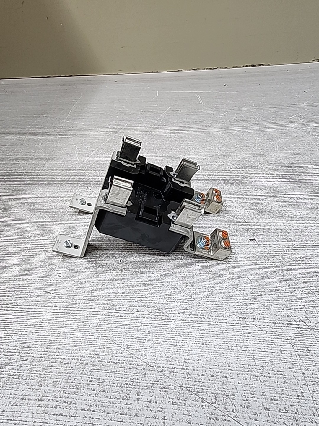 GE Midwest Electric MW125/MW200 200 Amp 240V 2 Phase Meter Socket