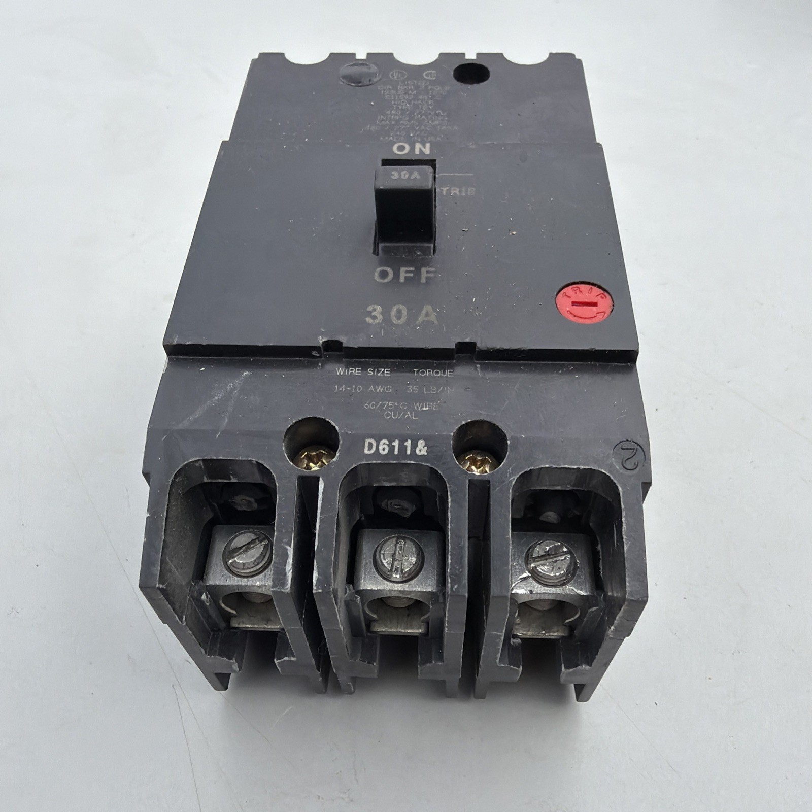 GE TEY330 CIRCUIT BREAKER, 480/277-VOLT, 3-POLE, 30-AMP, BRK / TEY FRAME