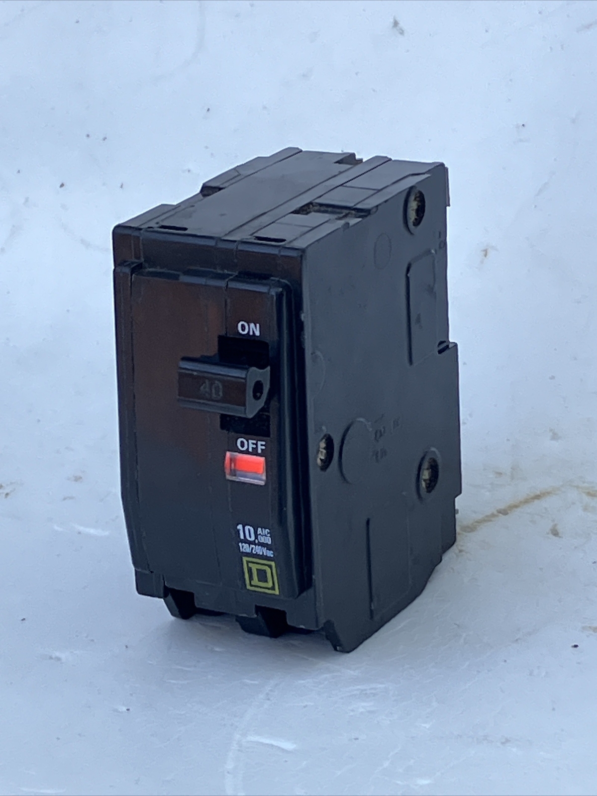 Square D QO240 40 Amp 2 Pole Yellow «D» QO Plug-in Circuit Breaker 120/240 USED