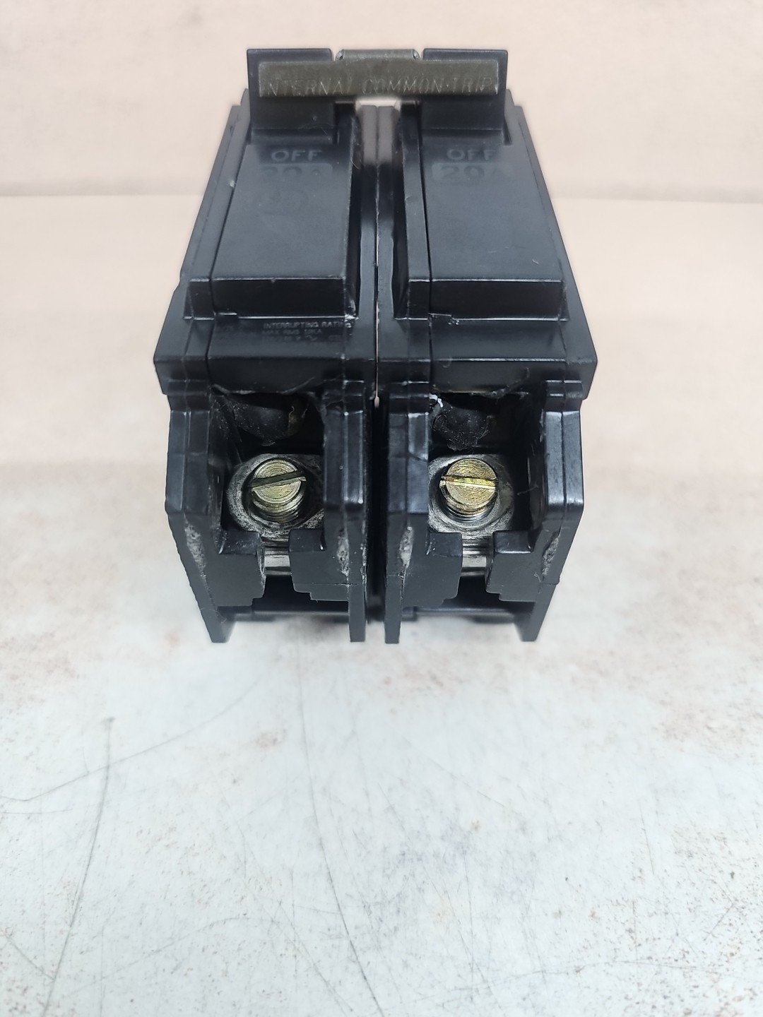 General Electric THQB2120 Circuit Breaker 2P 20A Thick New Style 20A 2P