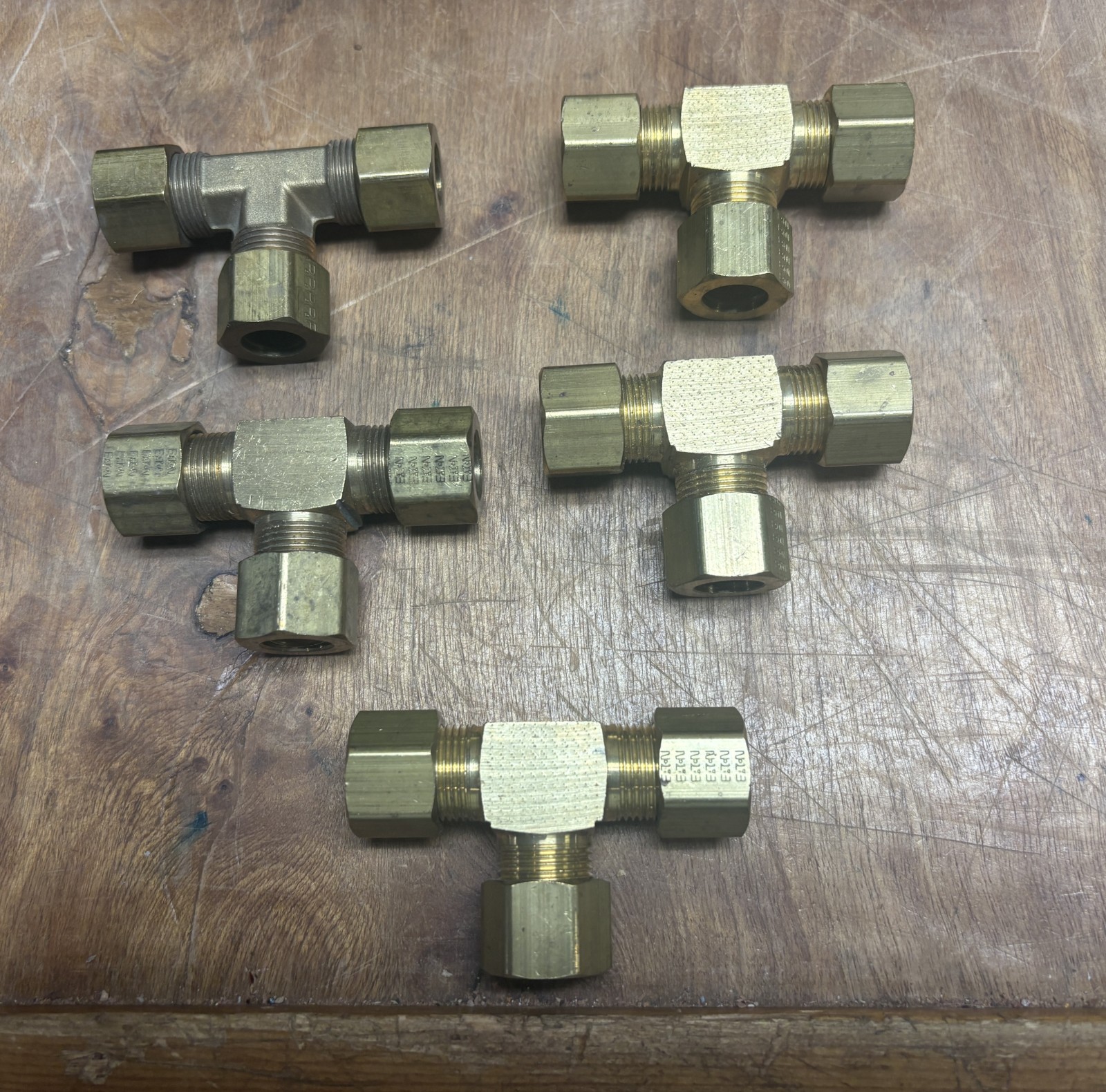5 New EATON FITTING FEMALE T-SHAPE 1/2”x1/2”x1/2” NPT 64×8 Brass Tee (BF2)