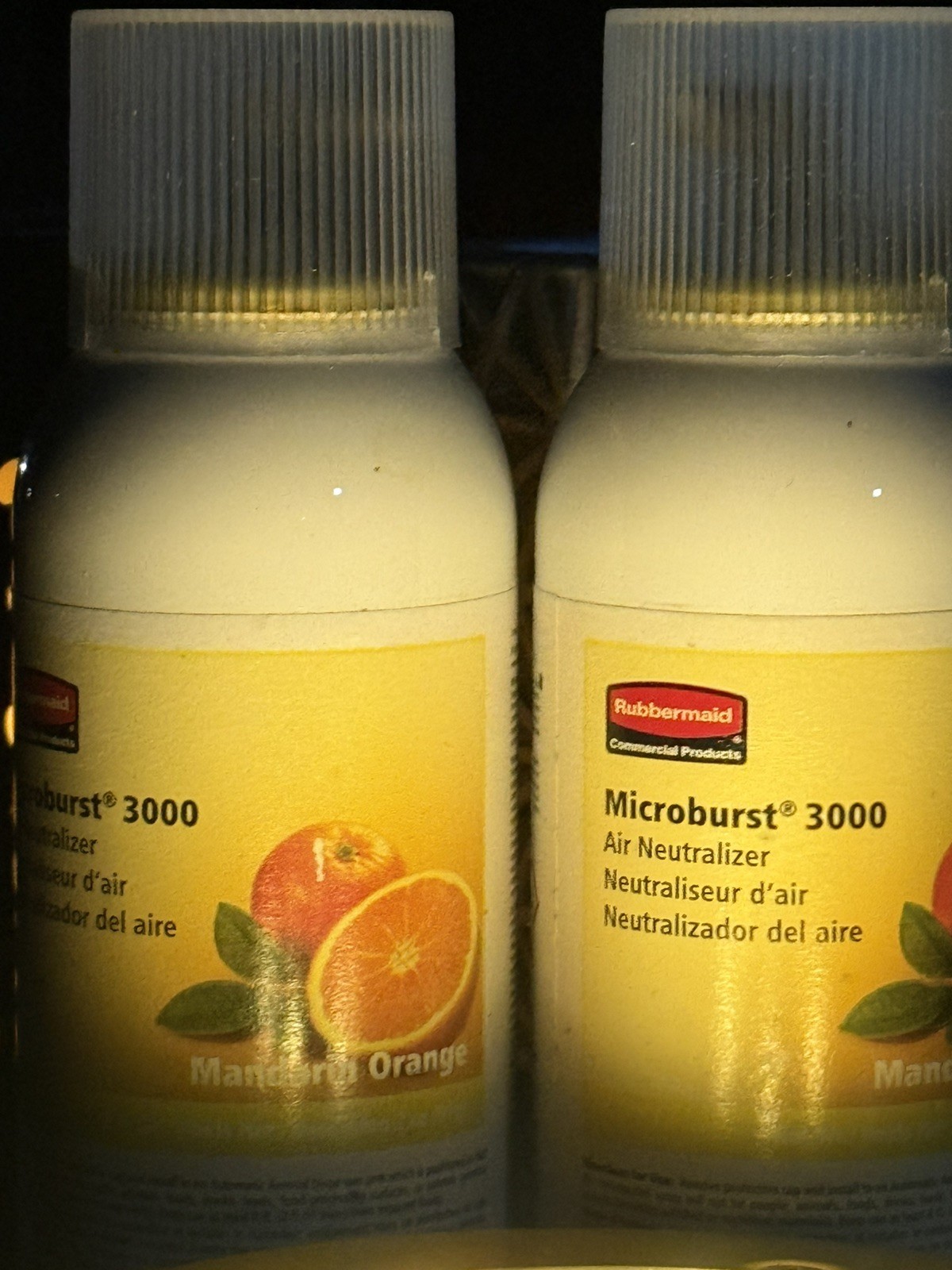 Rubbermaid Microburst 3000 Aerosol Refill Mandarin Orange 12/CT – 2oz-FG402408