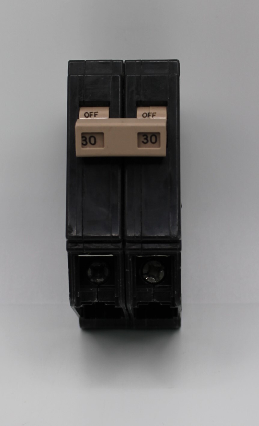 Eaton CH230 Plug-On Circuit Breaker PLASTIC FOOT CH230 TESTED