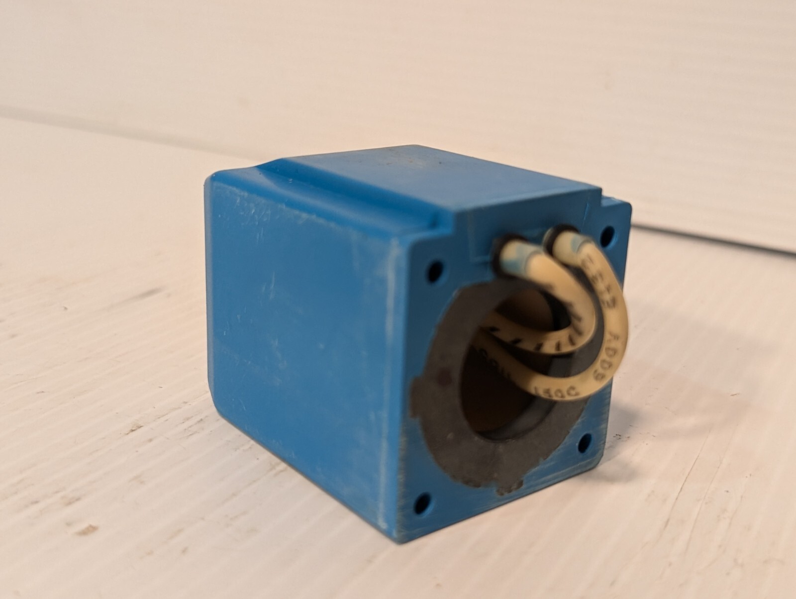 Eaton/Vickers 865639 Hydraulic Power Supply Coil – Free Returns