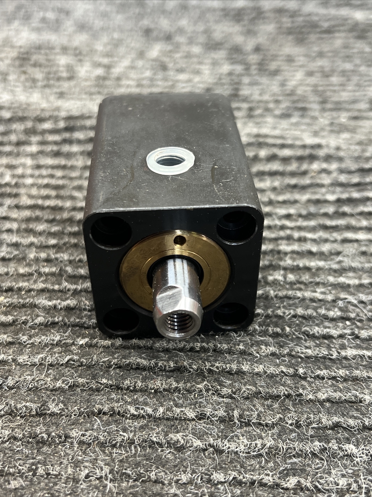 NOS Taiyo 140S-1D Hydraulic Cylinder 14mpa