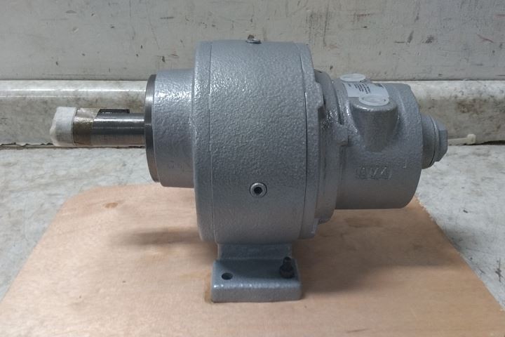 Speedaire 22UX81 1.25 HP 200 RPM 60 Max CFM 80 Max PSI Air Gearmotor
