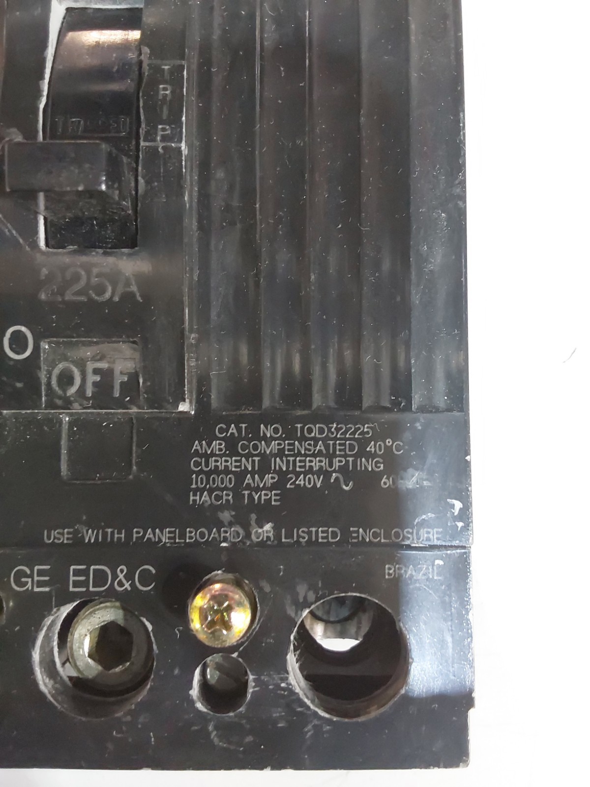 General Electric TQD32225 3 POLE Phase 225A GE 225 Amp 240V