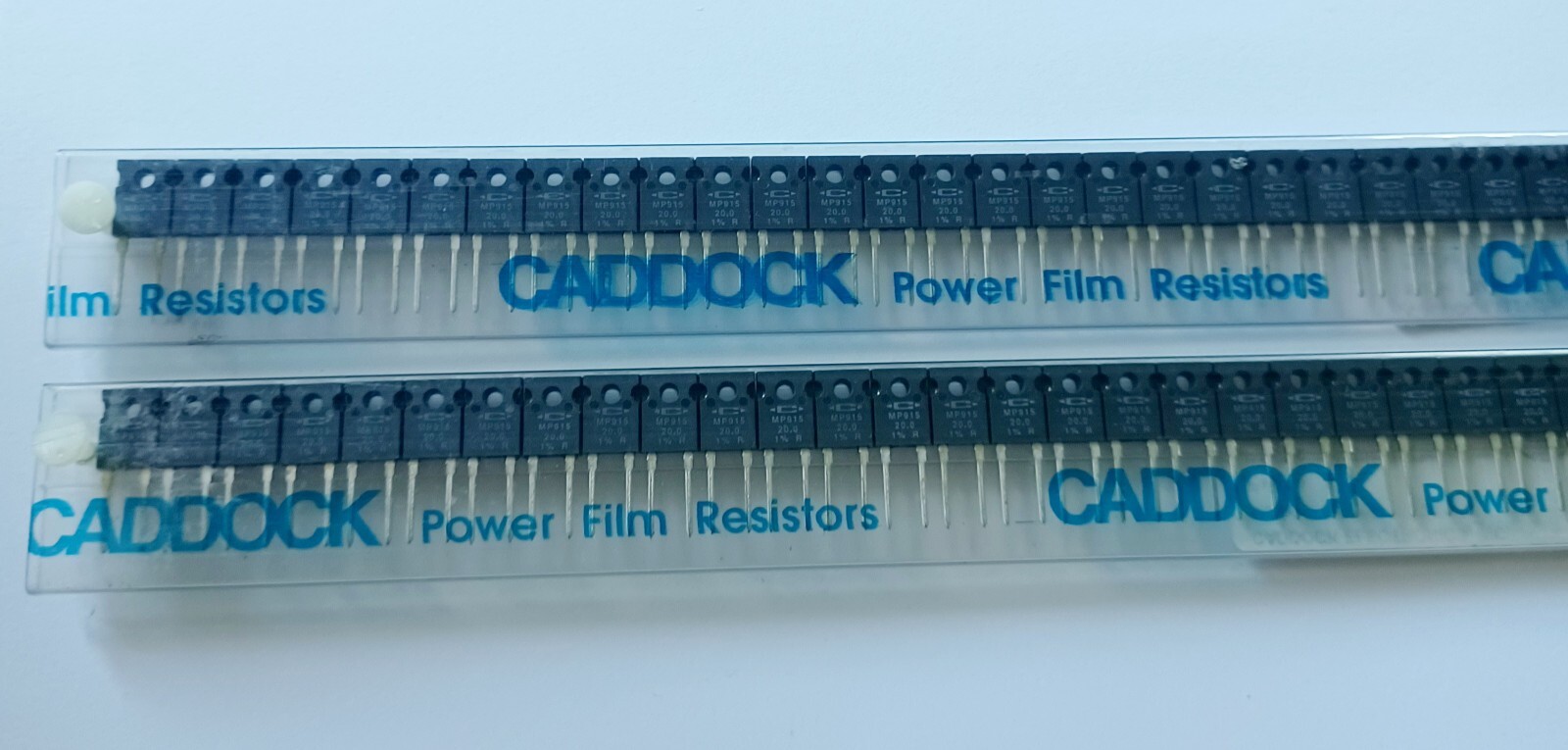 Lot of 5* Caddock 15 Watt Thick Film Resistor 20 Ohm MP915-20.0-1% TO-126-2