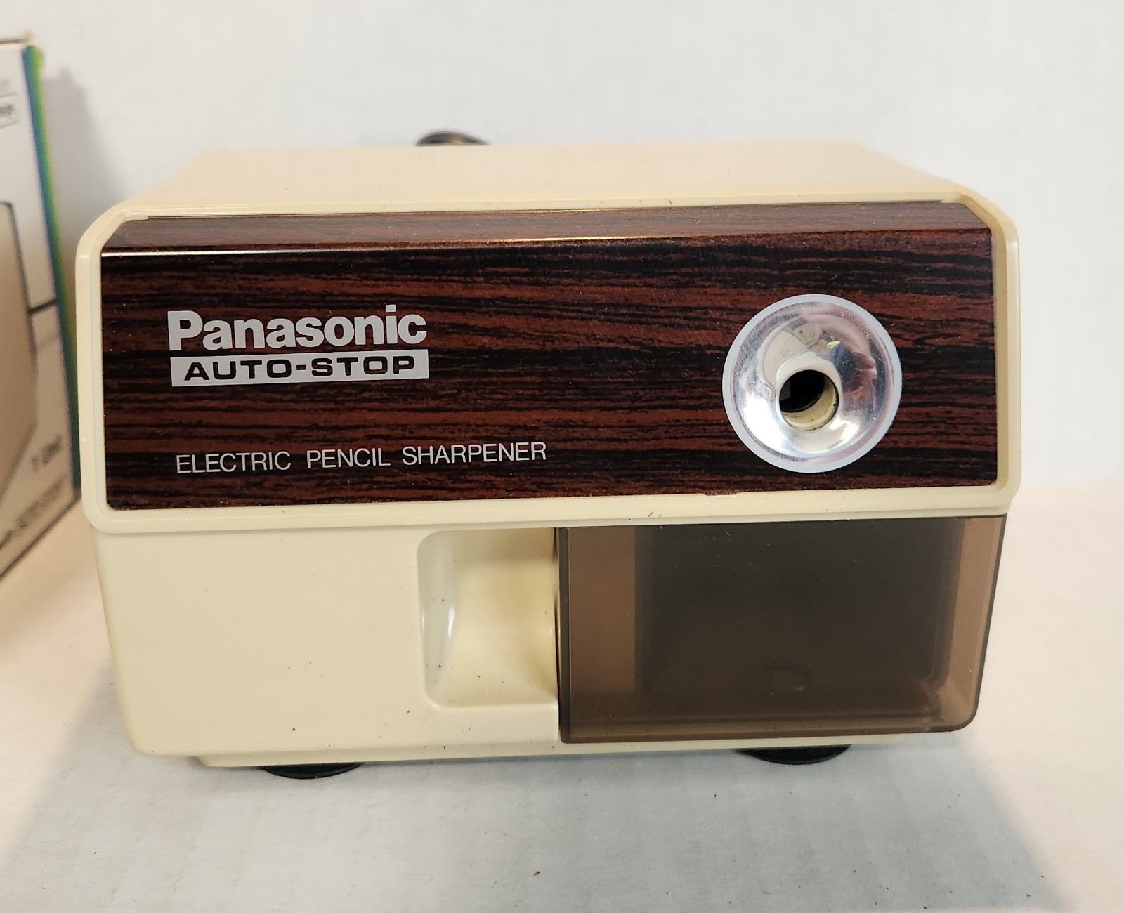 Preowned Working Panasonic KP-110 Electric Pencil Sharpener with Auto-Stop Beige