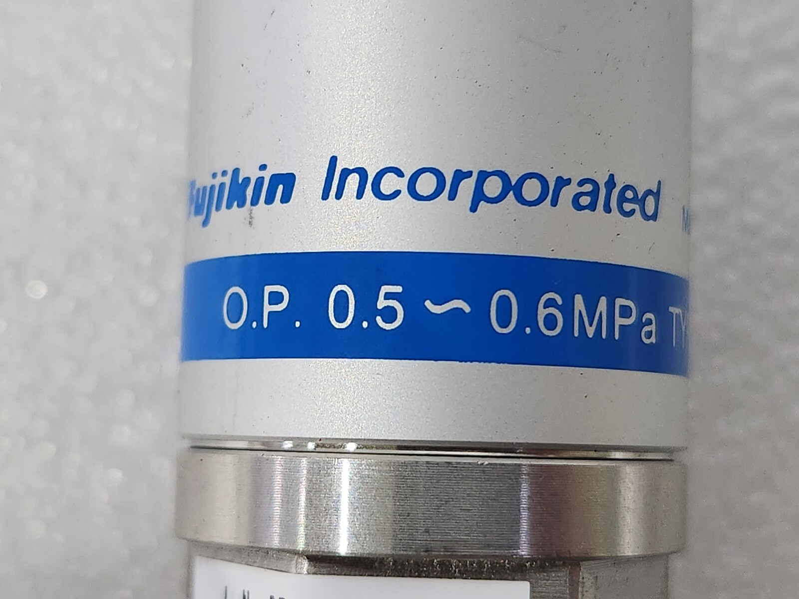 FUJIKIN DIAPHRAGM VALVE TYPE N.O. O.P 0.5~0.6MPa / 3878
