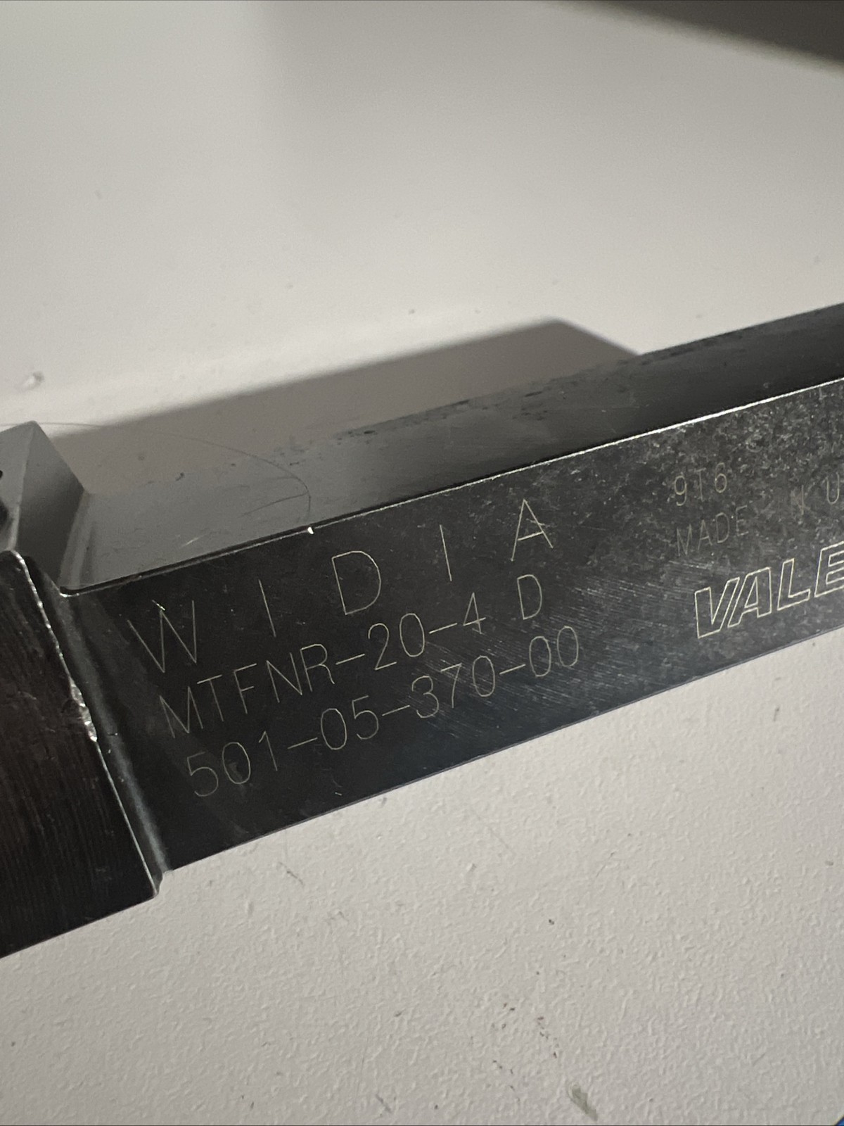 valenite MTFNR-20-4 D Indexible Carbide Lathe Toolholder 6”OAL 1.25 Shank
