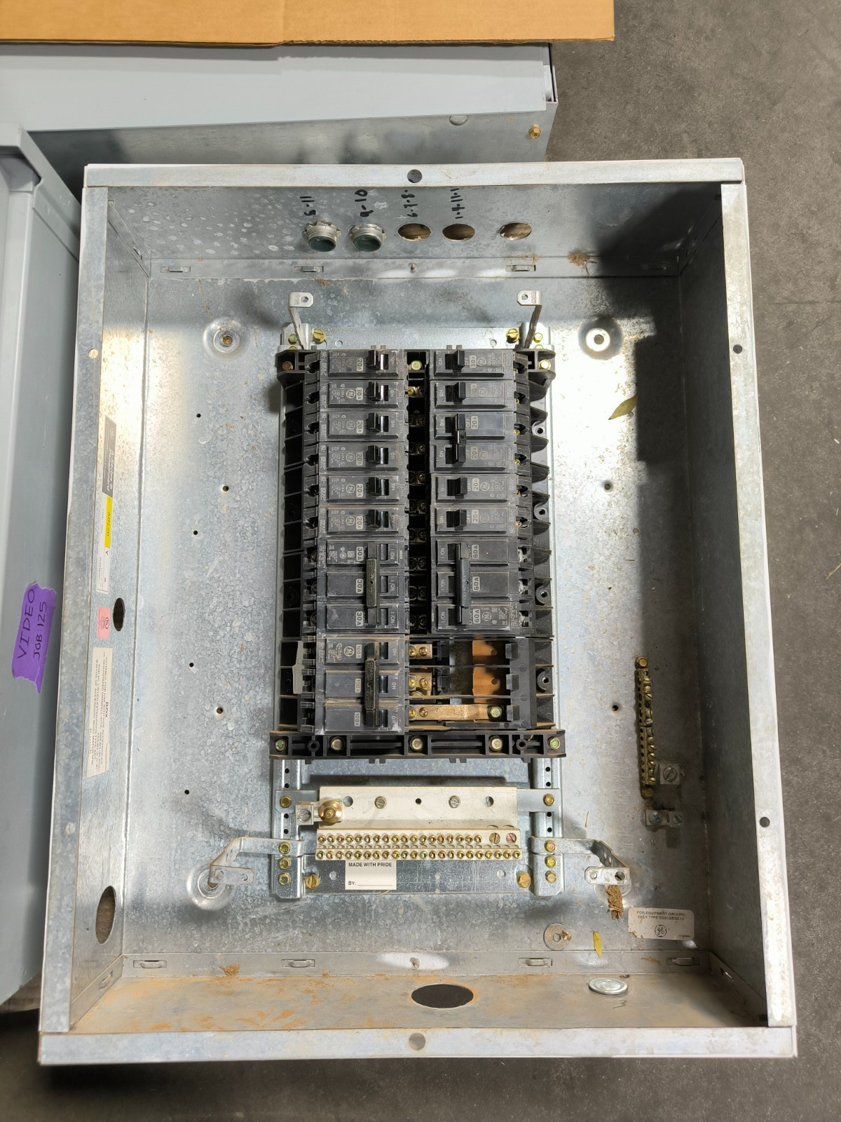 GE General Electric AQF3181CBX AXS5B7 A Series Panelboard 100 Amp 208Y/120V 3PH