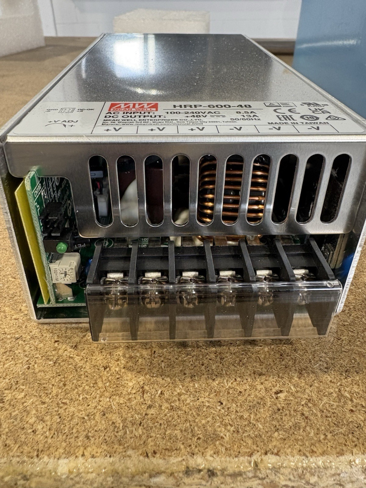 Mean Well HRP-600-48 48V 13A 600W DC Power Supply