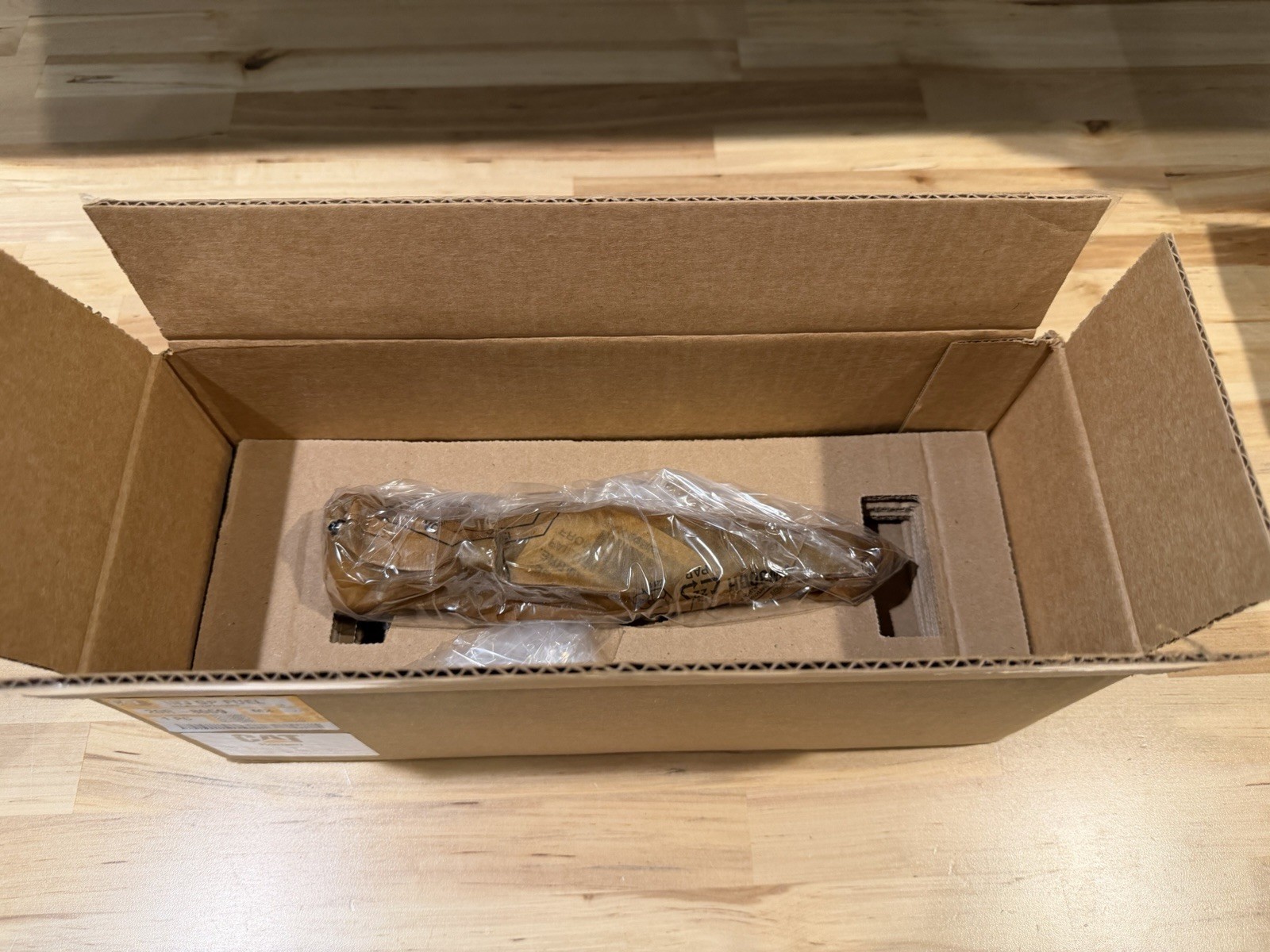 CAT 20R-8059 DIESEL INJECTOR (NEW FACTORY SEALED) FREE SHIPPING – GENUINE OEM