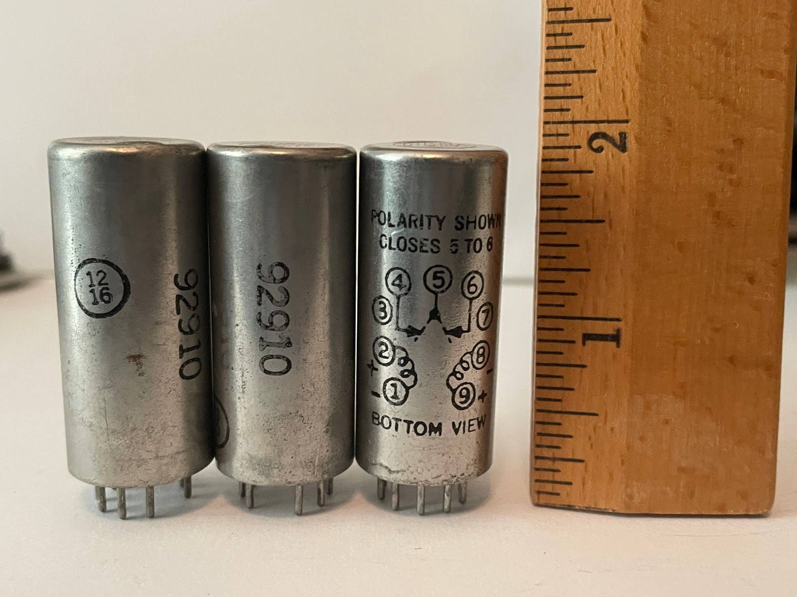 Huge Lot of 32 Vintage SIGMA Instruments Relay 9 pin 92910 Cylinder & Sockets