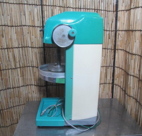 Swan SI-100S Ikenaga Commercial Block Ice Shaver Kakigori Machine 100V 2014 Used