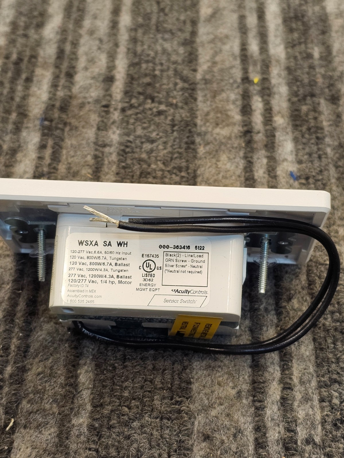 ACUITY WSXA SA WH: Sensor Switch Vacancy (Default) Or Auto-On 268UJ1 120-277
