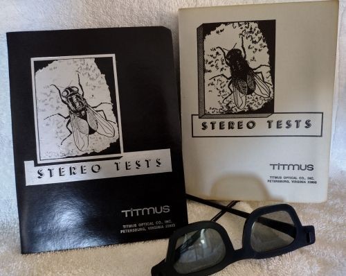 Titmus Fly Stero Fly Book & 1 Pair Of Stereo Glasses Ophthalmology Optometry