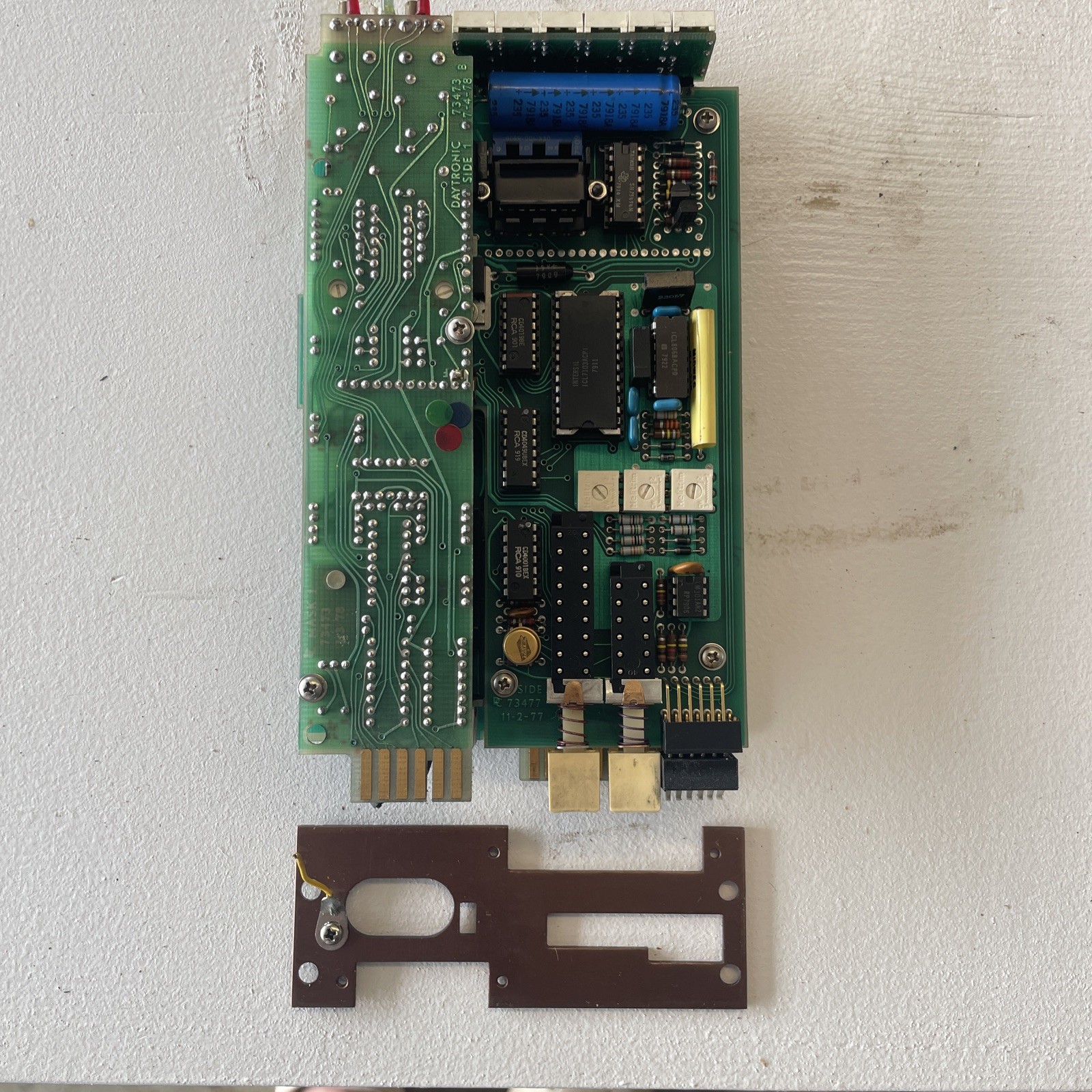 Daytronic Model 3370 Strain Gage