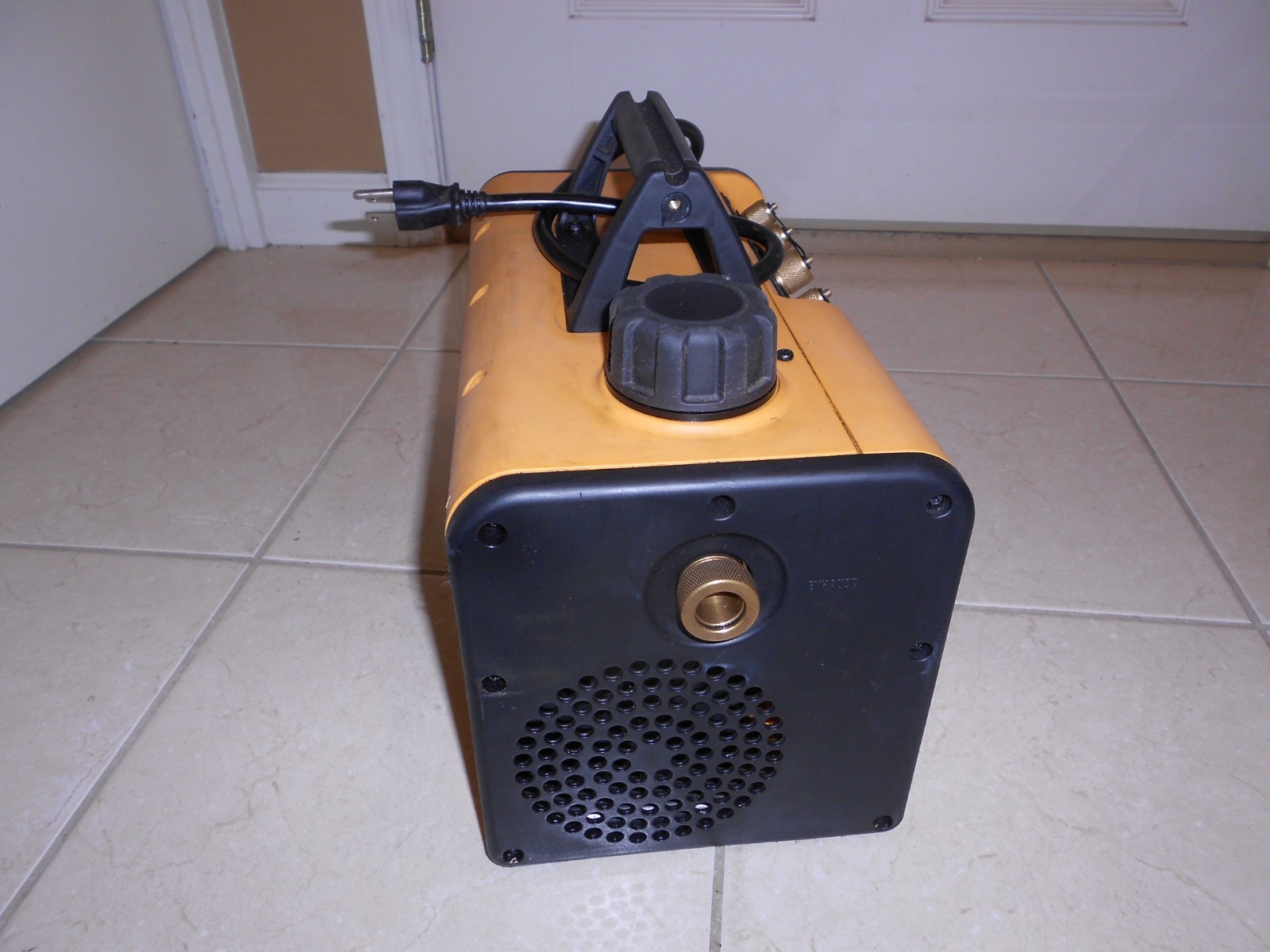 FIELDPIECE VP87 DUAL STAGE VACUUM PUMP 8 CFM HVAC TOOL