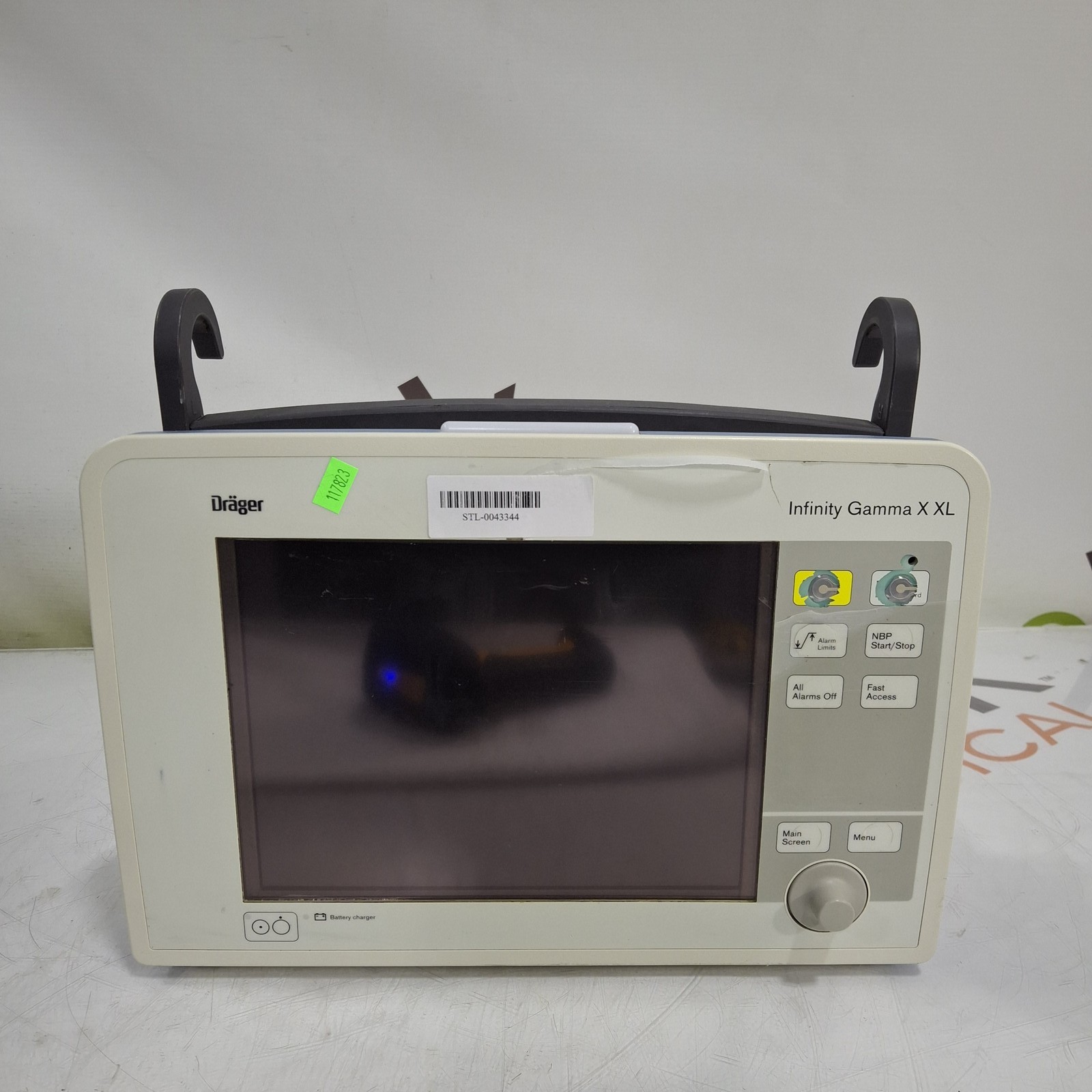 Draeger Medical Infinity Gamma X XL Patient Monitor