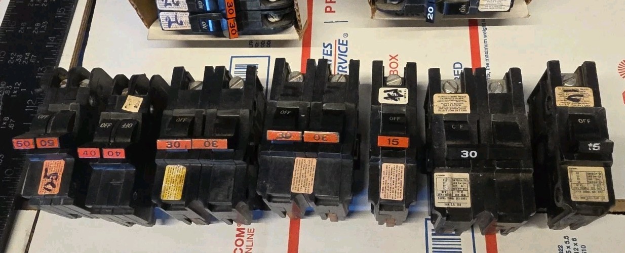*lot of 39* Stab-Lok circuit breakers 1P 2P 50a 40a 30a 20a 15a Tested
