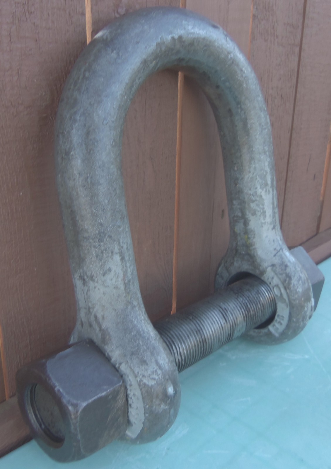 Crosby WLL 25 Ton Bolt Type Anchor Shackle – With Huge Nut & Bolt
