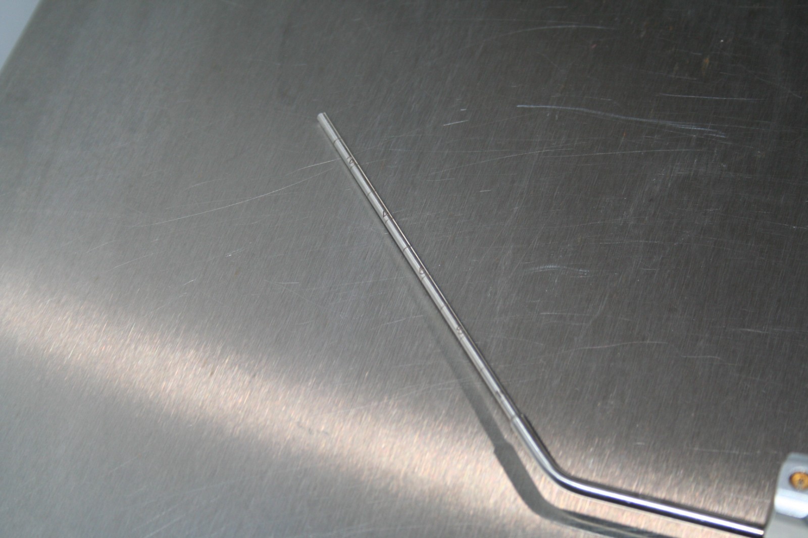 Stryker 6001-088-227 Suction tube (2.7mm, right posterior-fossa)