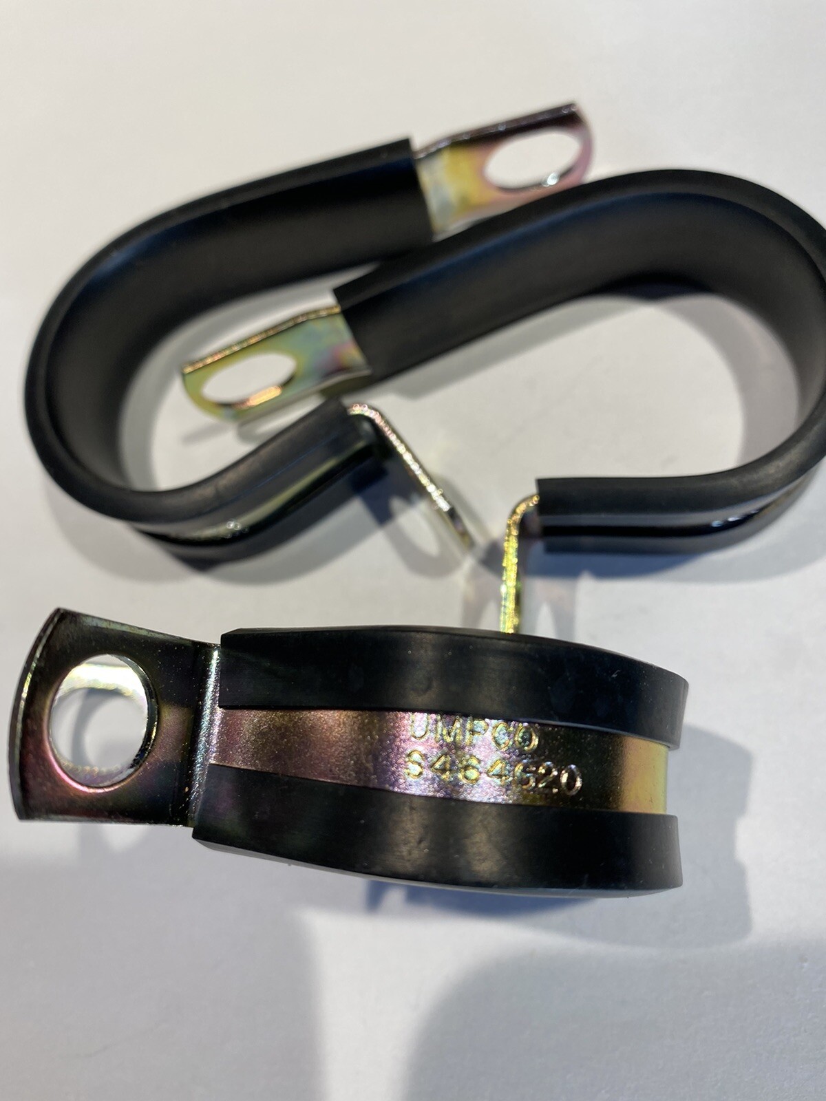 UMPCO 1-1/4″ Cushioned Rubber Steel Cable/Hose Clamp  10 Pack