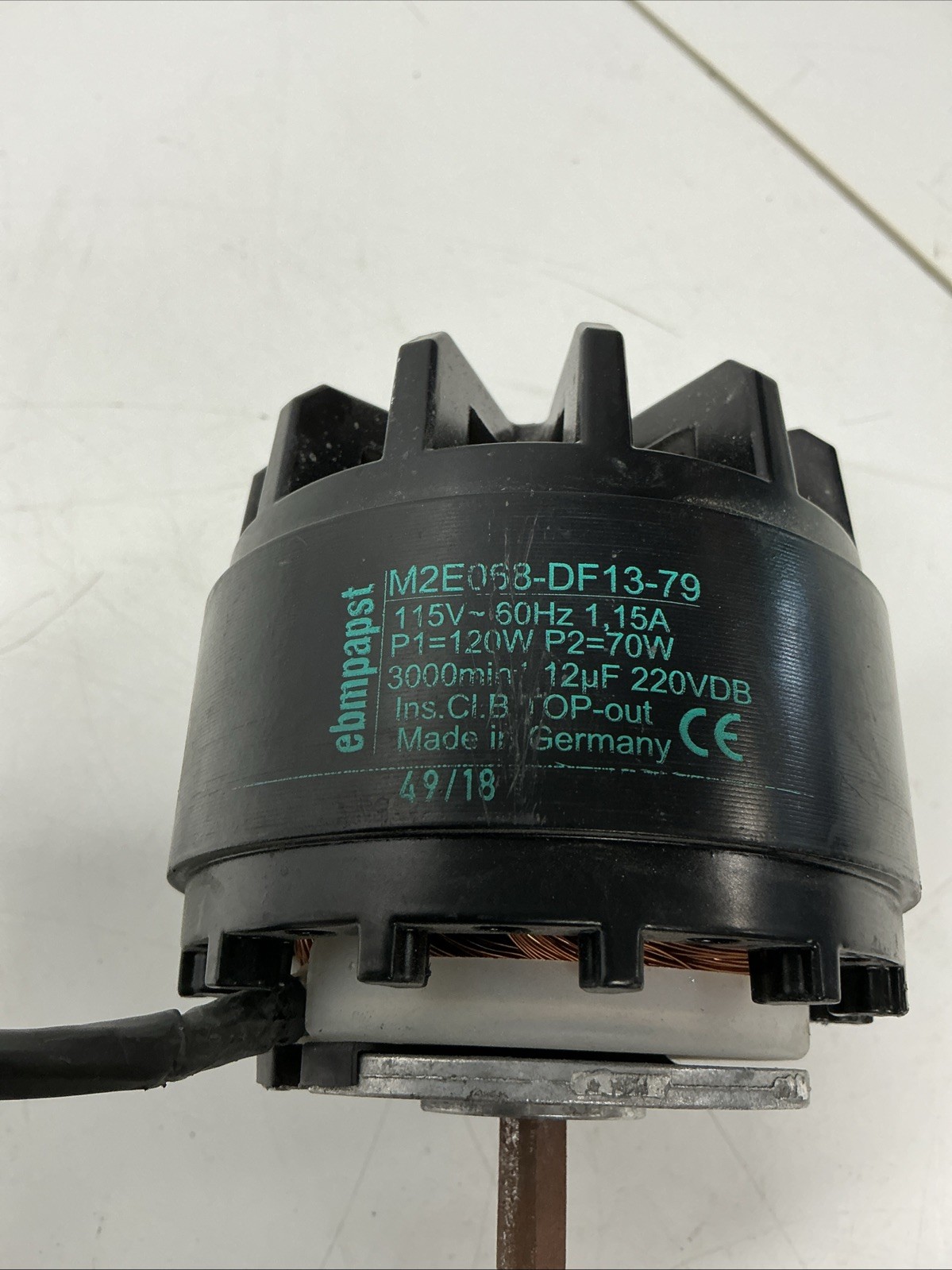 Ebmpapst Motor M2E068-DF13-79. W-004