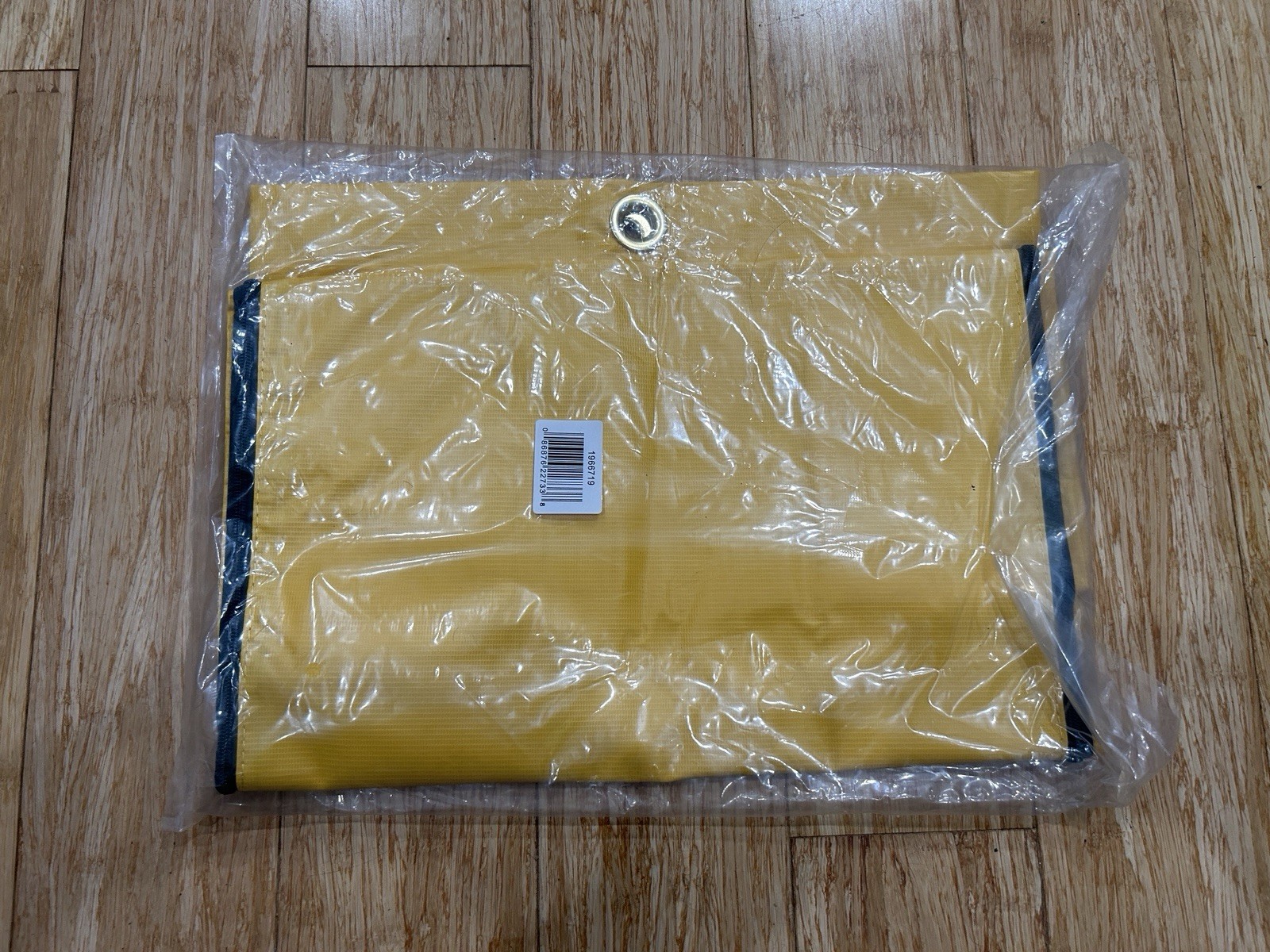 Rubbermaid 1966719 Vinyl Replacement Bag – Yellow Brand New Fast Shipping