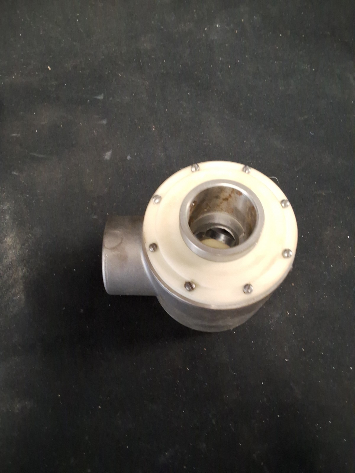 Lvo Complete Hub Assembly. 103-2025 – Genuine OEM Replacement Part