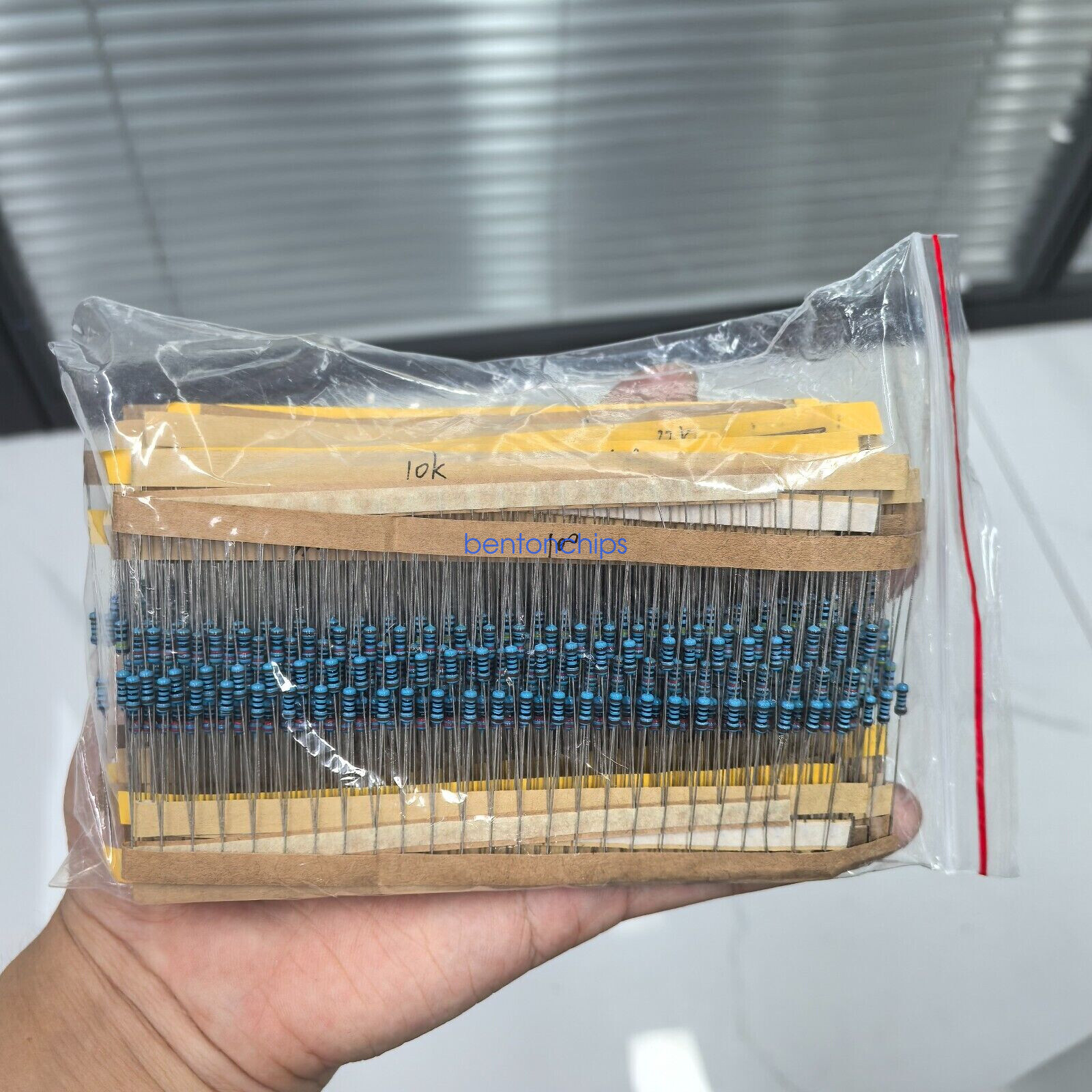 1% 1/4W 50 Values 1350 Pcs 0 Ohm-5.6M Ohm Metal Film Resistors Assortment Kit