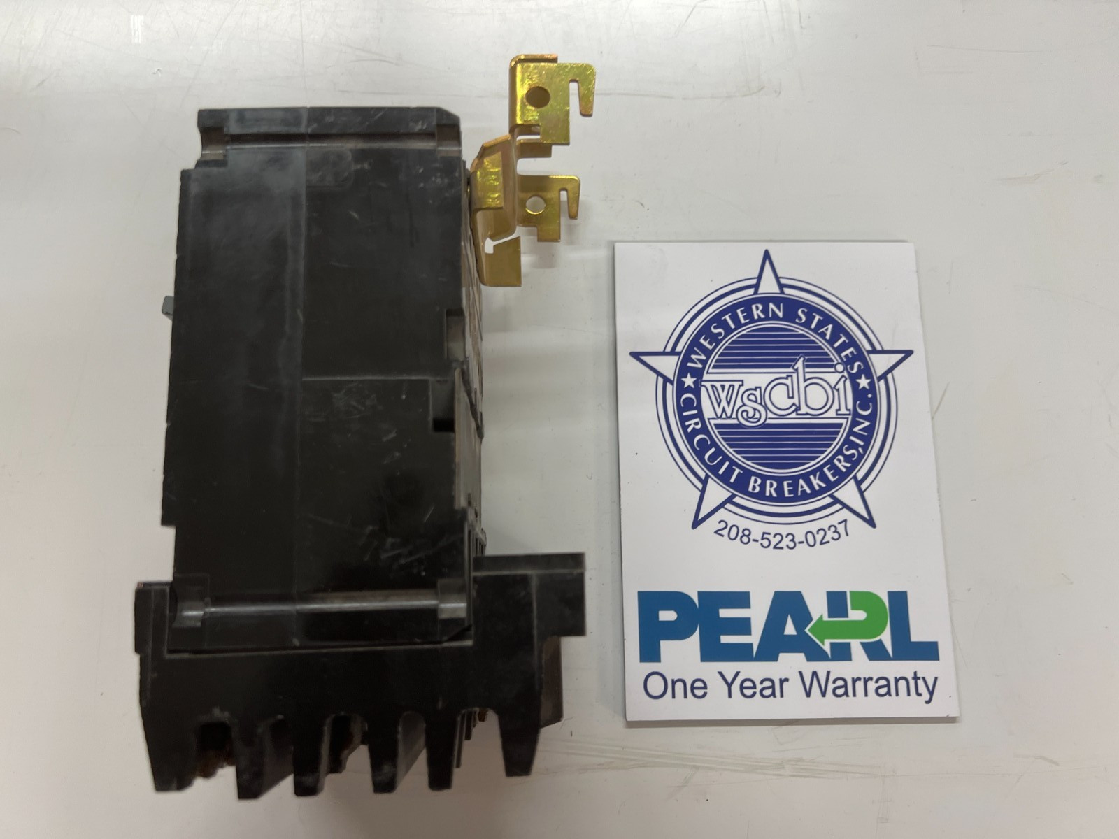 Square D – FH36015 15A Circuit Breaker – Recon 1 Yr Warranty