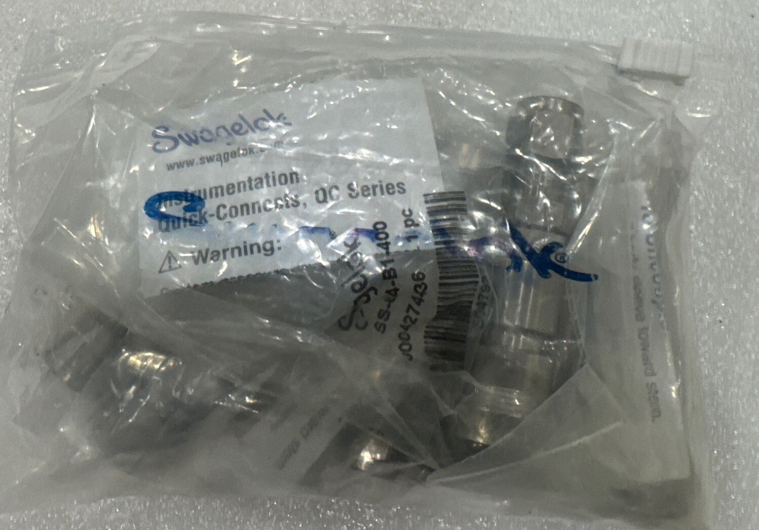 New Swagelok SS-QC4-B1-400 Quick Connect Body, 0.2 Cv, 1/4”, bag of 10 pcs.