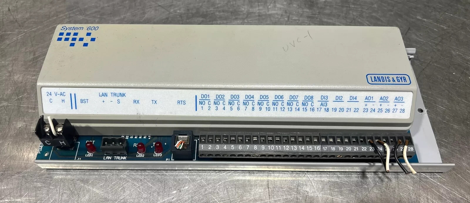 540-509 LANDIS & GYR Unit Vent Controller Open Box Never Used