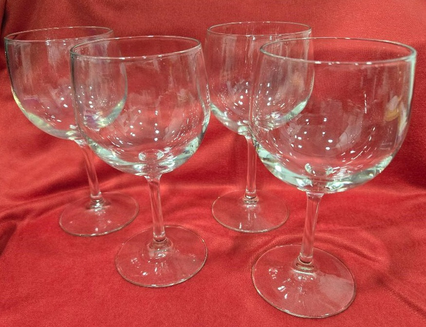8 1/2 oz Wine Glass *Restaurant Grade Classy W/Thin Stem Style *Set of 4 Glasses