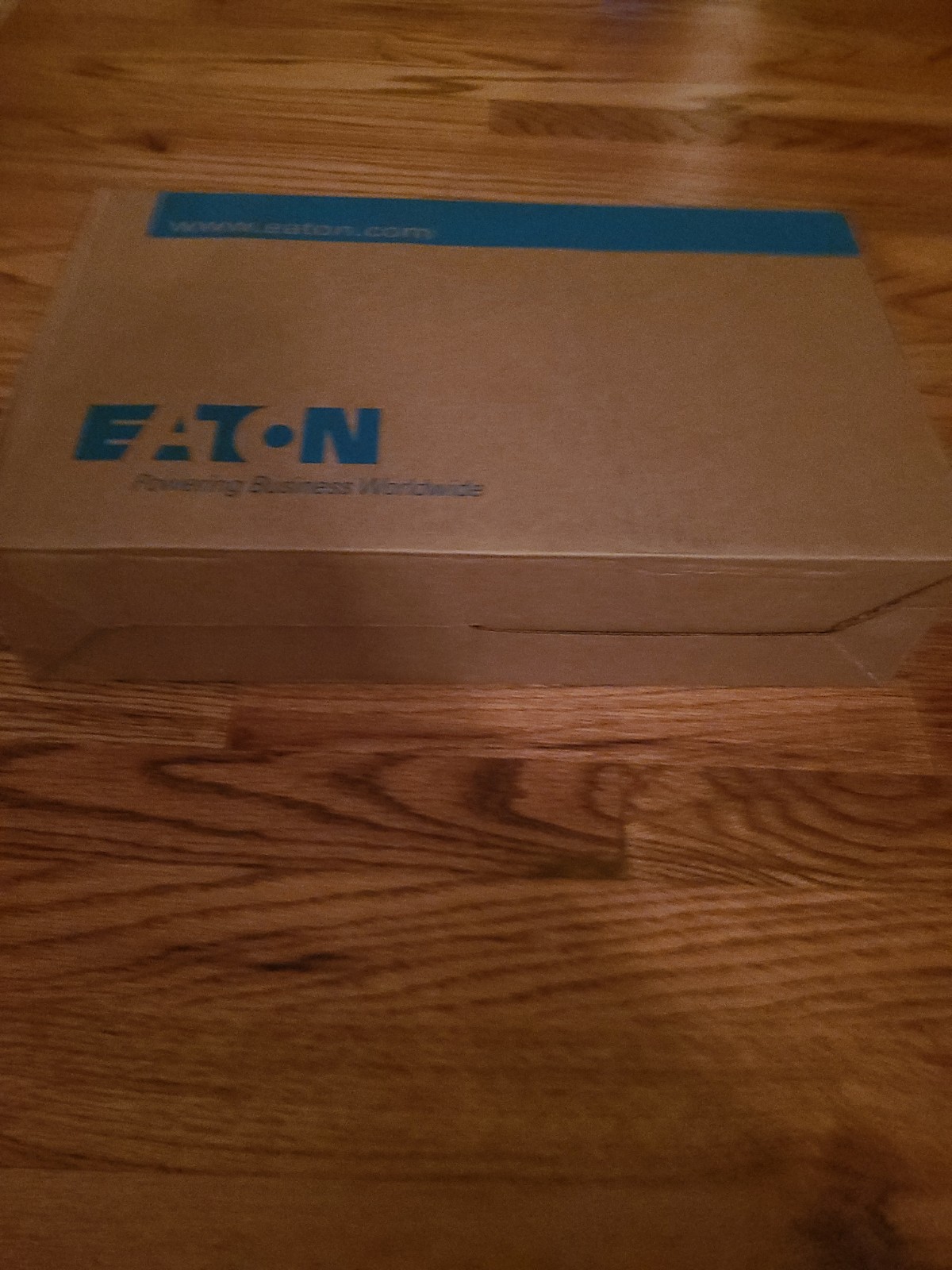 Box of 25 EATON BR220 BR 20 Amp 120/240 Volts 2-Pole Circuit Breaker * NEW *