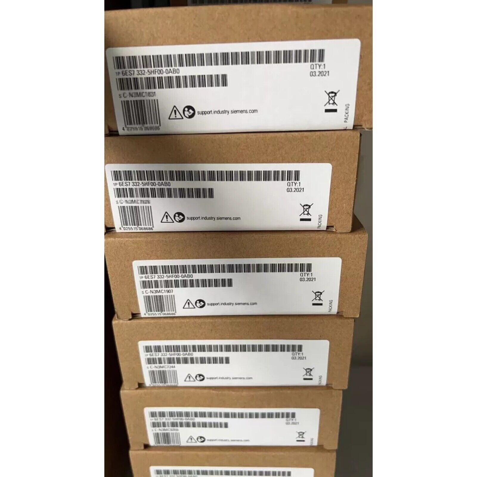 New Siemens 6ES7332-5HF00-0AB0 6ES7 332-5HF00-0AB0 1 Year Warranty Fast Shipping