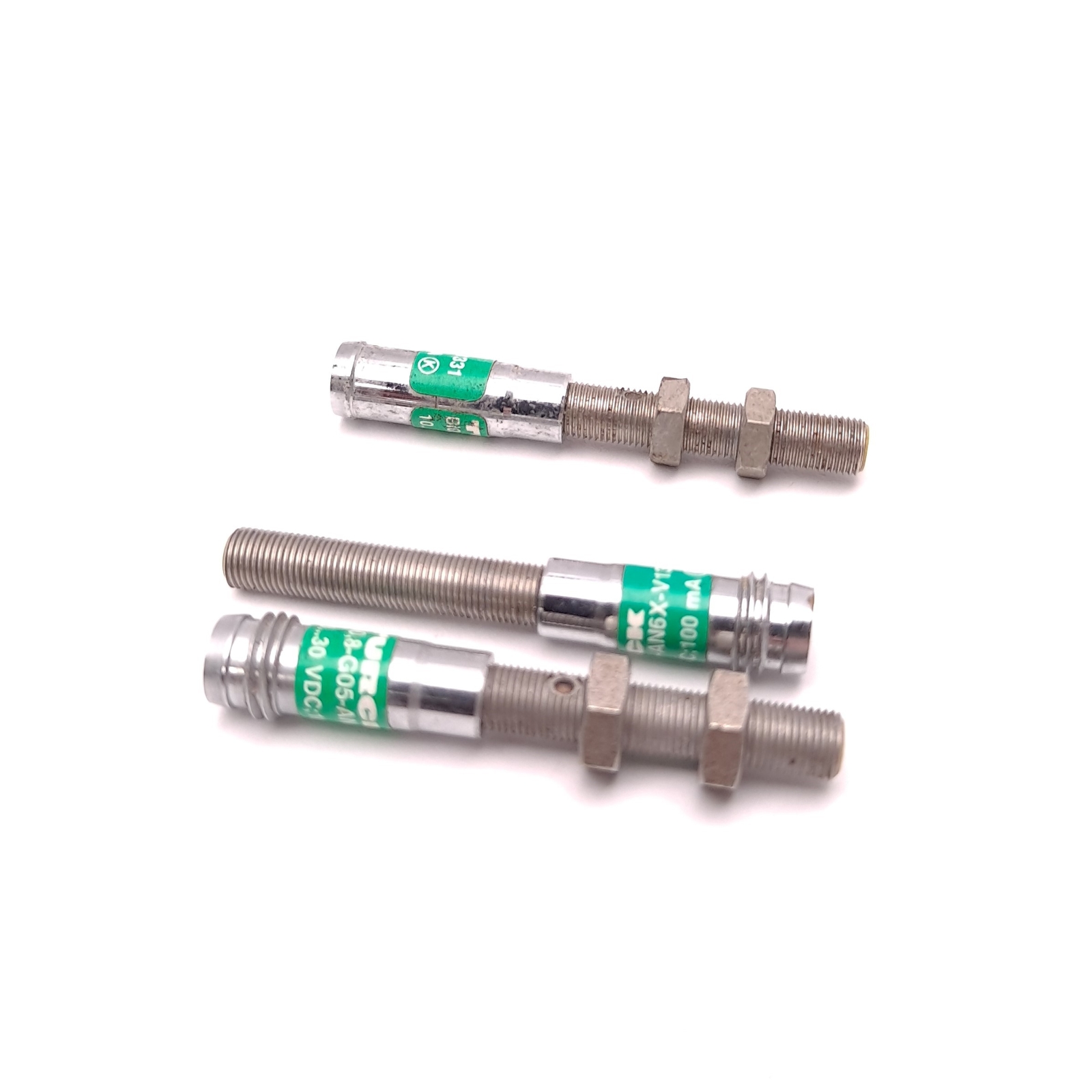 Lot of 3 Turck Bi0,8-G05-AN6X-V1331 Proximity Switch NPN 10-30VDC 90 Degrees