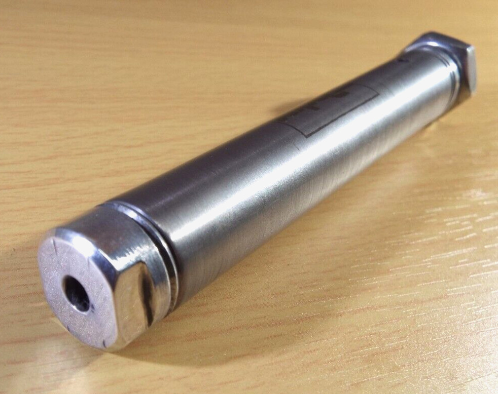 PNEUMATIC AIR CYLINDER PARKER 1-1/2″ STROKE 9/16 BORE SINGLE ACT. SPRING RETURN