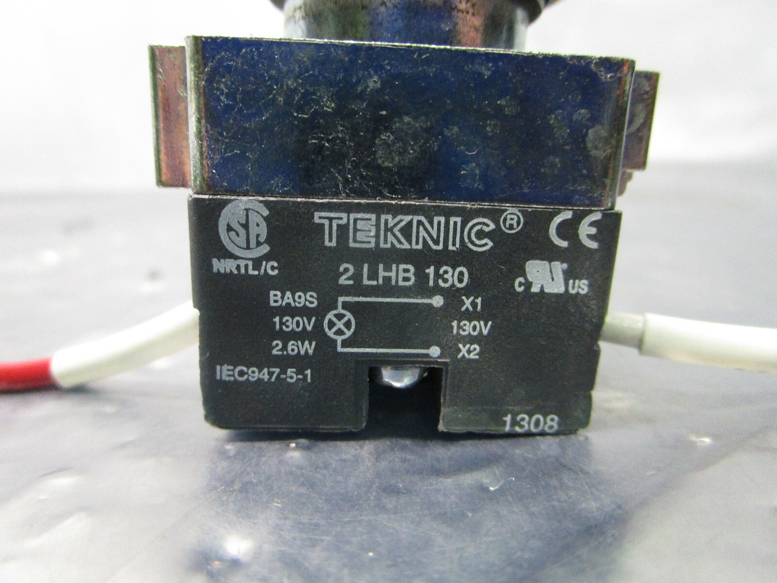3 Teknic 2LHB130 Pushbutton, 101171