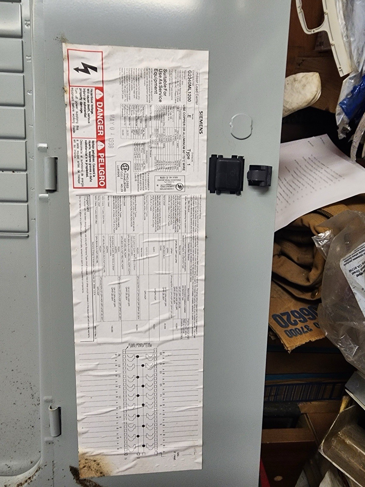 Siemens 200A Series E Main Lug Load Center No. G2040ML1200