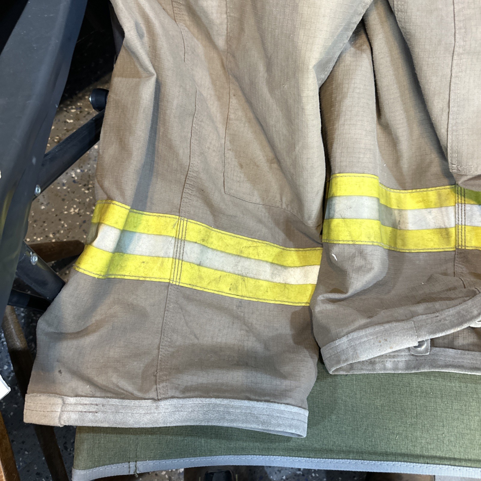 Retired Firefighter Gear Turnout Pants FIRE USED Size 46 X 28 SHELL ONLY!!